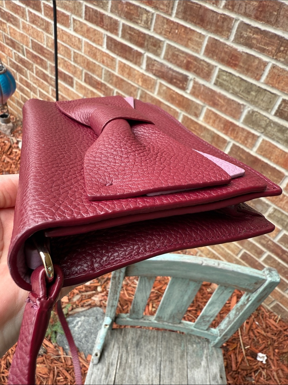 Kate spade โ ๏ธ Maroon Eden Lane Jacinda Crossbody Bag w/a darling bow ๐ accent - Picture 8 of 15